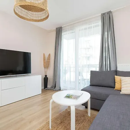Przytulny Z Parkingiem Lawendowe Wzgorze By Rent Like グダニスク