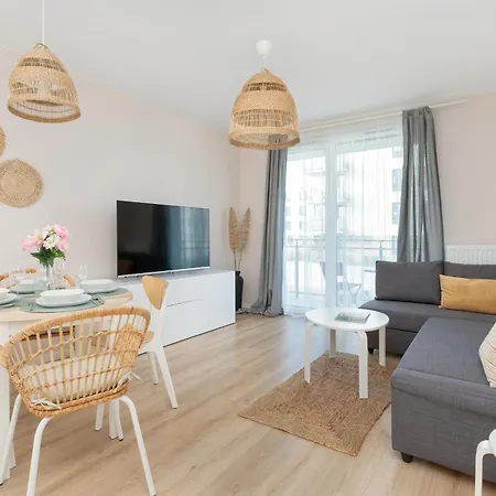 Przytulny Z Parkingiem Lawendowe Wzgorze By Rent Like Appartamento *