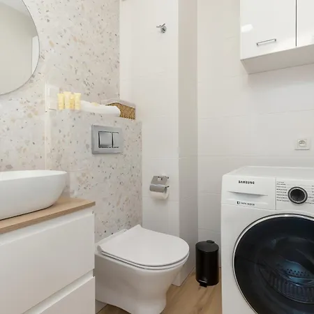 Przytulny Z Parkingiem Lawendowe Wzgorze By Rent Like Appartamento